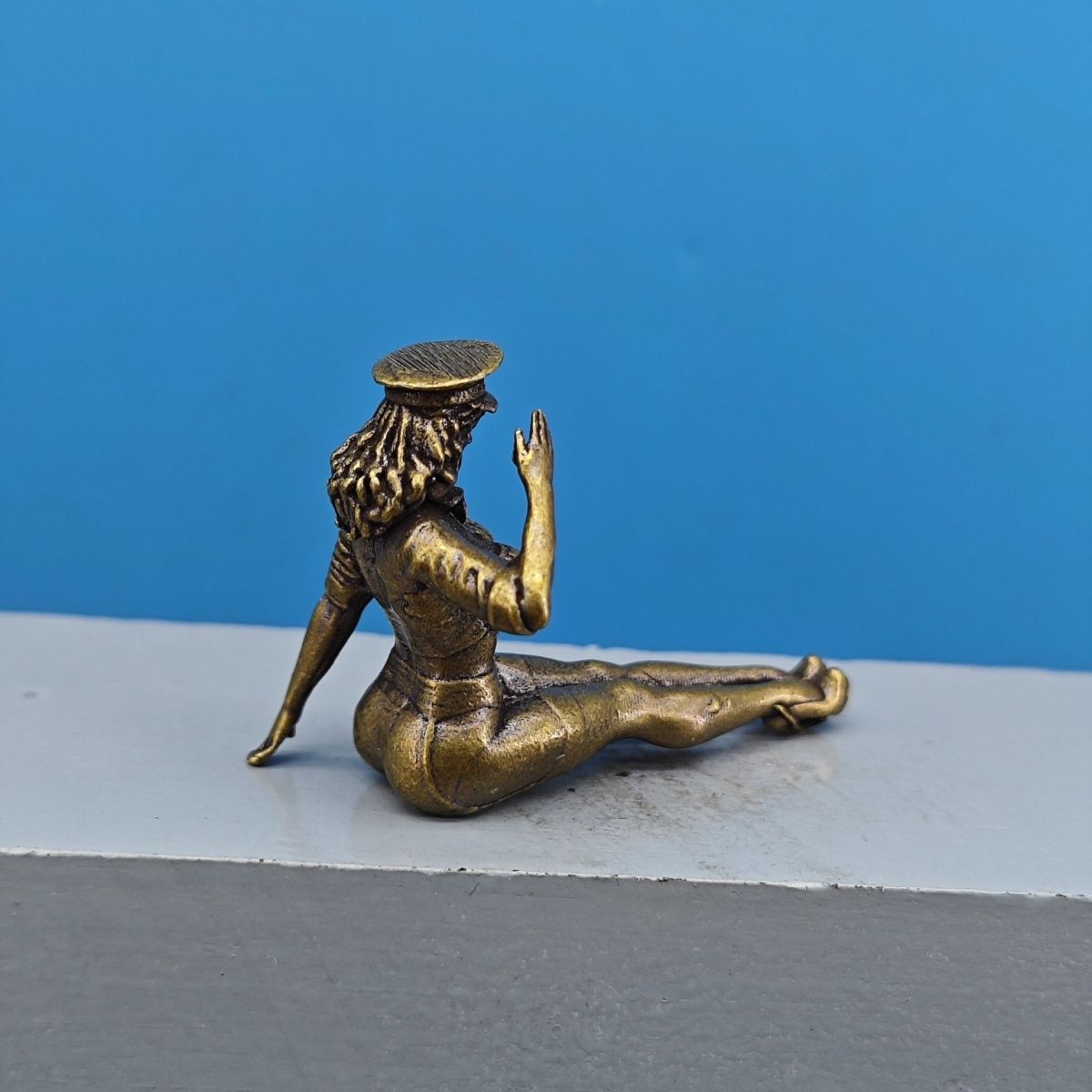 Solid Brass Miniature Girl Fig - Vintage Collectible Ornaments recensione e prezzo