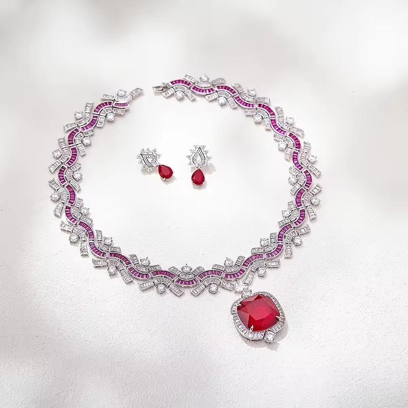 Designer Collection Style Neck - Vintage Collectible Jewelry recensione e prezzo