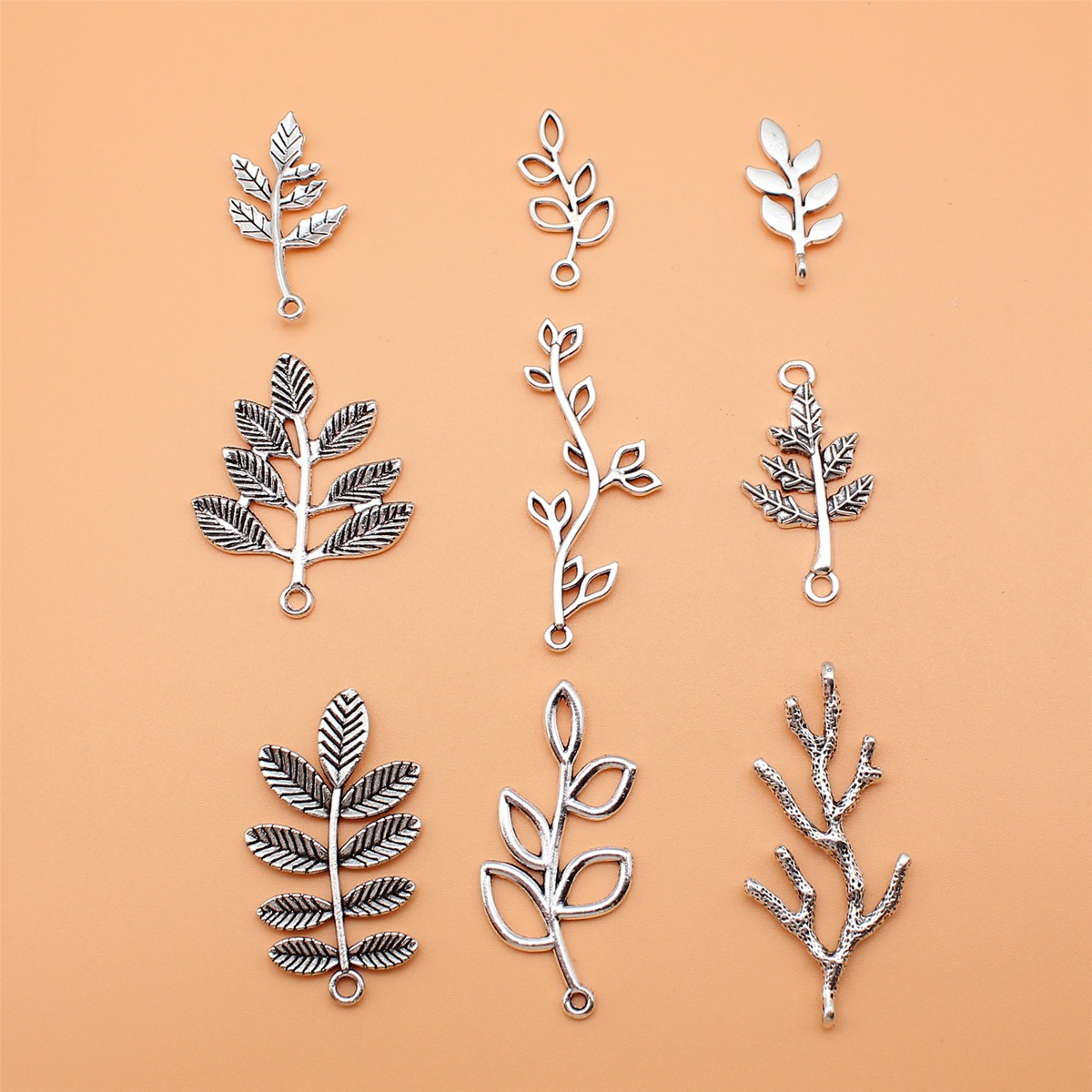 9pcs Antique Silver Color Bran - Vintage Collectible Jewelry recensione e prezzo