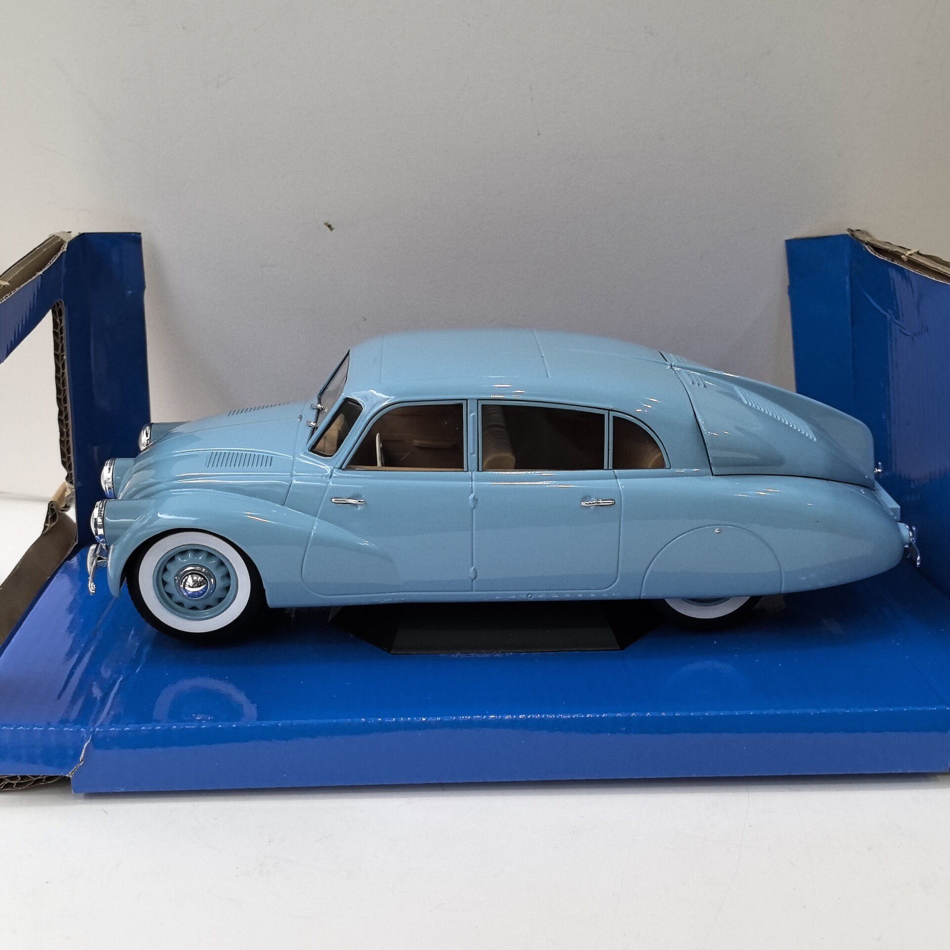 MCG Diecast 1/18 Scale TATRA 8 - Vintage Collection recensione e prezzo