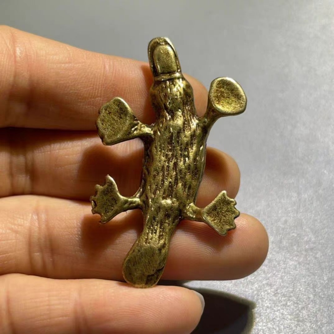 Vintage Brass Platypus Figurin - Vintage Collectible Ornaments recensione e prezzo